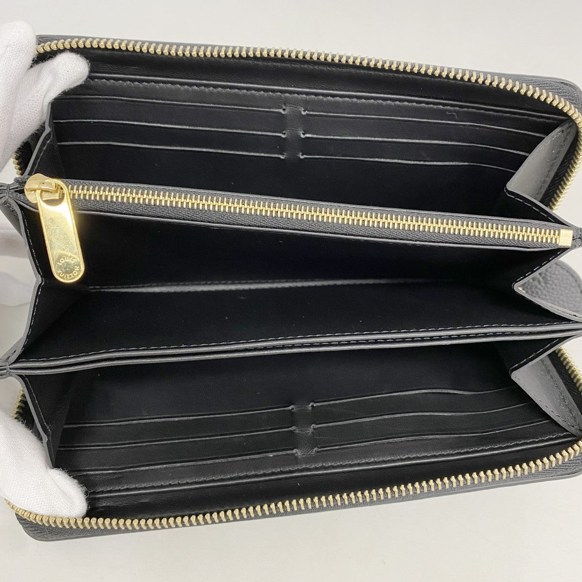【6fc3345-k】ルイヴィトン 長財布 マヒナ ジッピーウォレット M82645 ノワール【中古】レディース